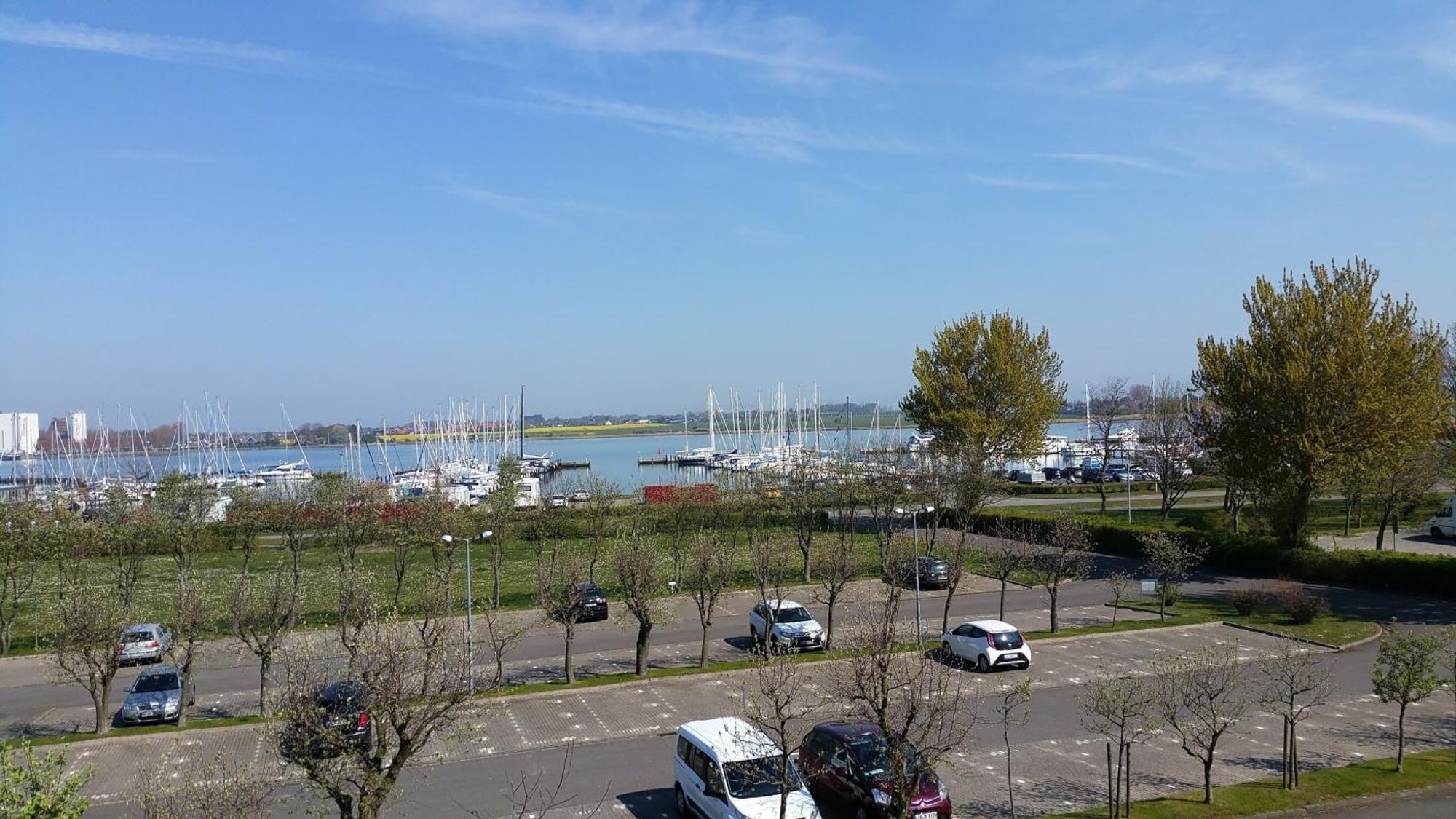 Fewo Eggers 1 Burgtiefe auf Fehmarn Екстериор снимка